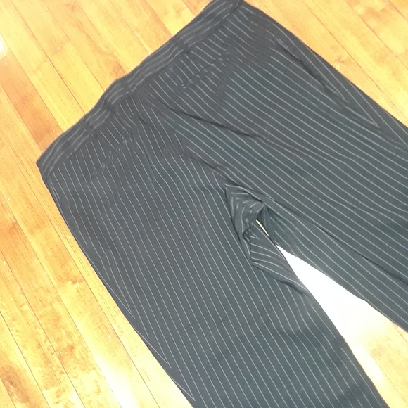 Size 20 plus Jessica pinstriped dress pants - Picture 12 of 16